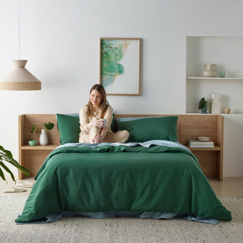 Stylish & Waterproof Linen Look Quilt Cover Set in Olive